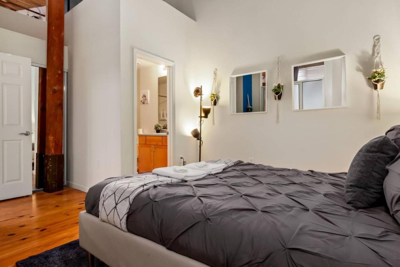 Trifecta Historic Brick 2Br Getaway Superhost Apartment Durham Ngoại thất bức ảnh