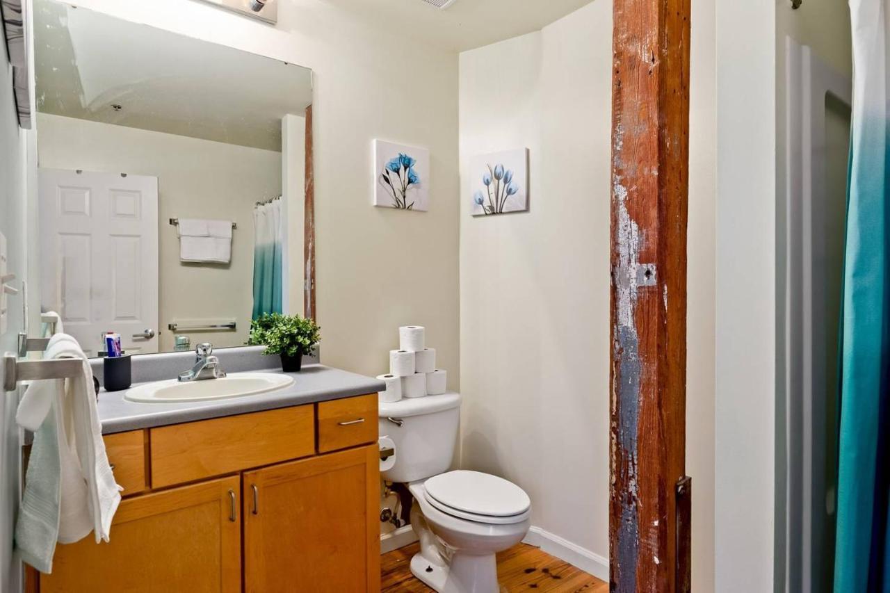 Trifecta Historic Brick 2Br Getaway Superhost Apartment Durham Ngoại thất bức ảnh